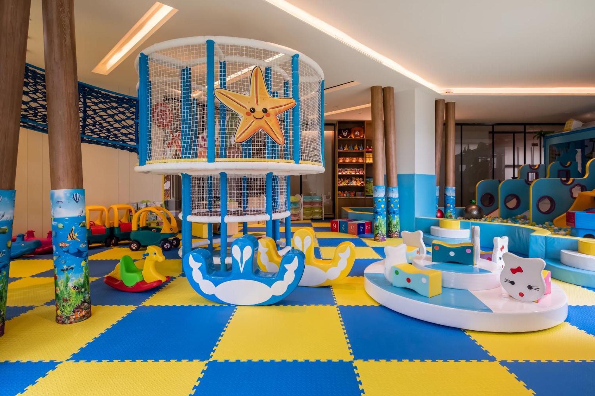 รีสอร์ท Bay By Ihg 5*