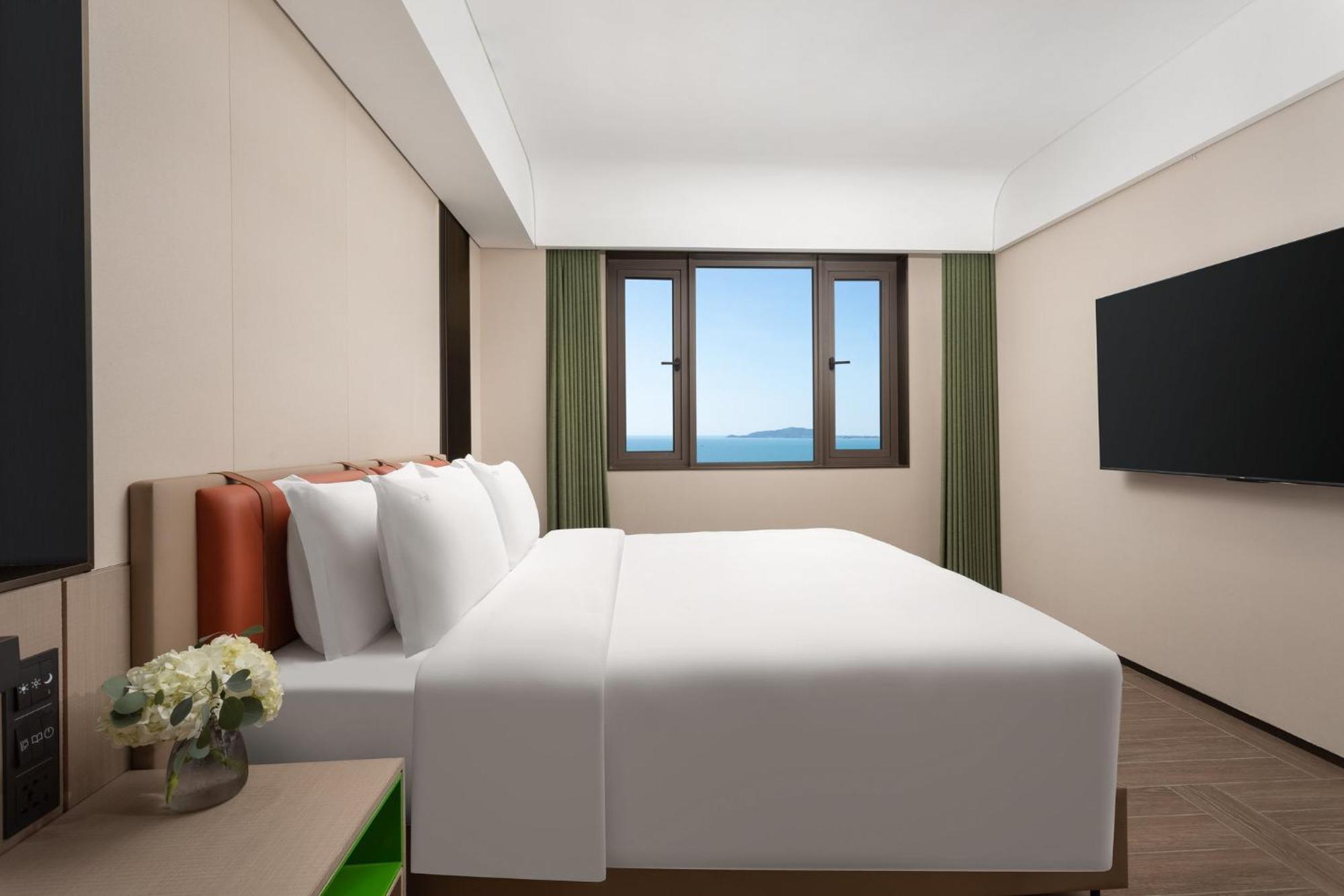 Bay By Ihg 5* Sanya